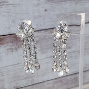 Vintage Clip On Earrings Clear Gem & Silver Tone Dangle